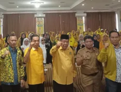 Kado Hari Ibu Buat Perempuan Partai Golkar, Bantuan Modal Usaha Dari Gubernur Babel