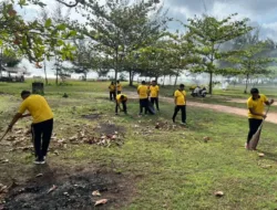 Dukung Program Indonesia ASRI, Polres Belitung Timur Gelar Aksi Bersih Pantai