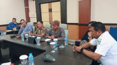 KONFLIK TAMBANG: Masyarakat Penambang Diancam Penghentian, Dewan Minta Toleransi