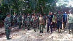 Lanjutkan Tahap Penghijauan, Satgas TMMD Kodim 0432/Basel Tanam 300 Pohon