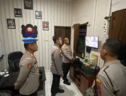 Sidak Malam Hari, Wakapolres Pastikan Personel Polsek Siap Layani Masyarakat