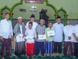 Bupati Bangka Serahkan Bantuan dan Janji Perhatikan Infrastruktur