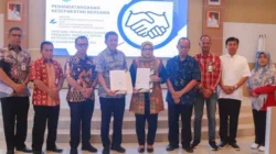 Gandeng BPJS Ketenagakerjaan, Fery: Minimal Warga Dapat Dua Proteksi