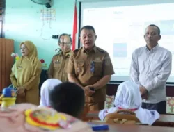 Hari Pertama MPLS, Wabup Bangka dan Ketua DPRD Tinjau Langsung 