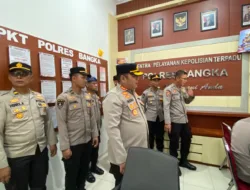 Kapolres Cek Call Center 110 dan SKCK, Pastikan Warga Dilayani Cepat